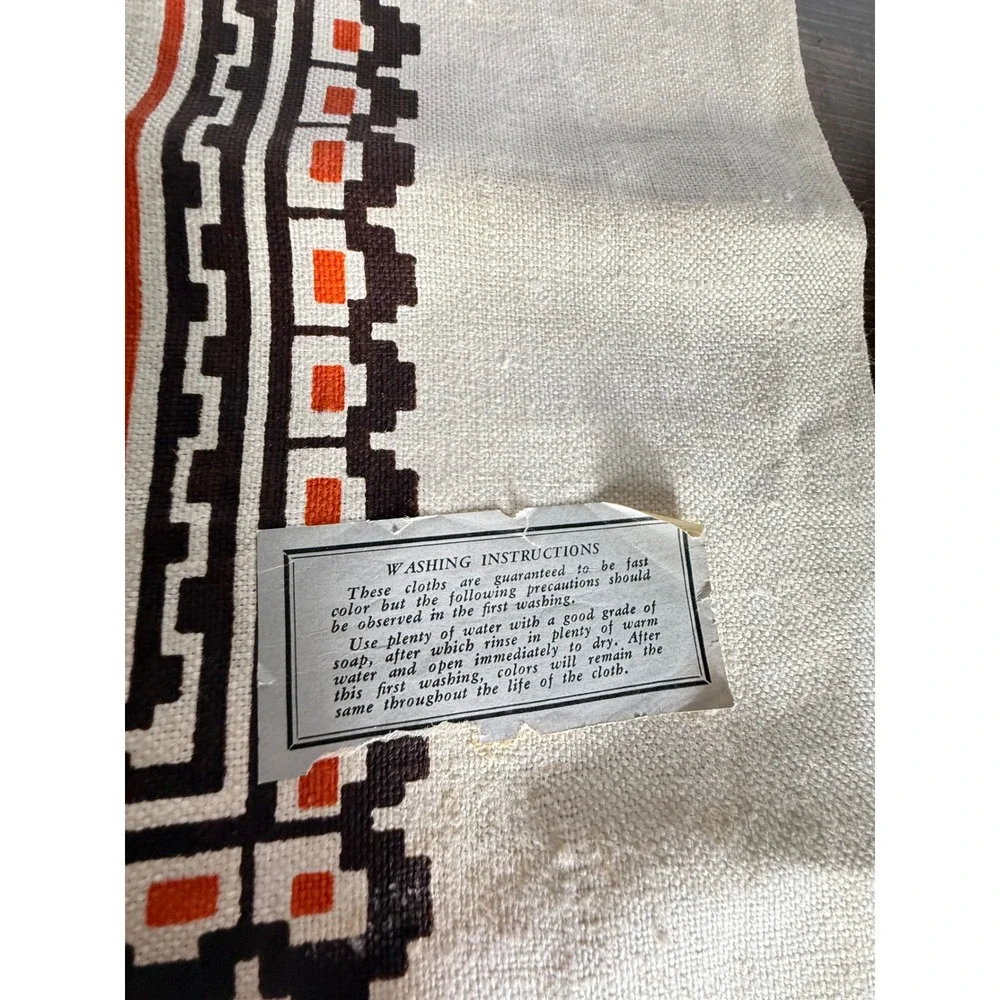 VTG Floral Cross Stitch Print Linen Tablecloth Cream Orange 51x26 Mid Century‎